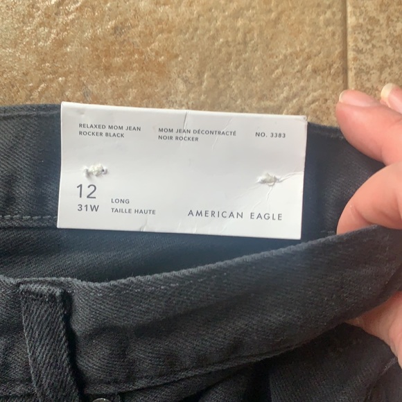 🎉3xHost Pick🎉 American Eagle Relaxed Mom Jean - Picture 5 of 9